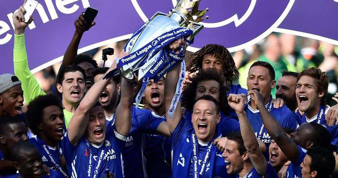 阵容令人充 阵容令人充