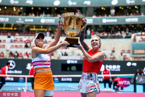 照片记录了 照片记录了