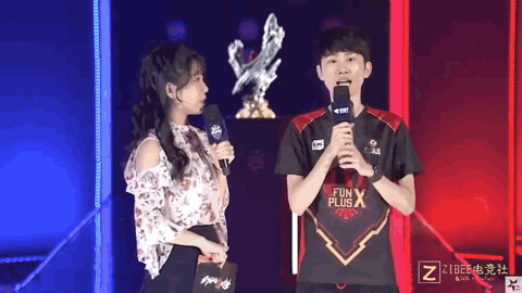 戴斯蒙德 戴斯蒙德